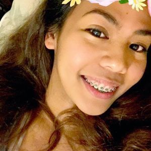 Meet your Posher, Trixia